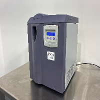 Parker 110HMD Hydrogen Gas Generator image 1